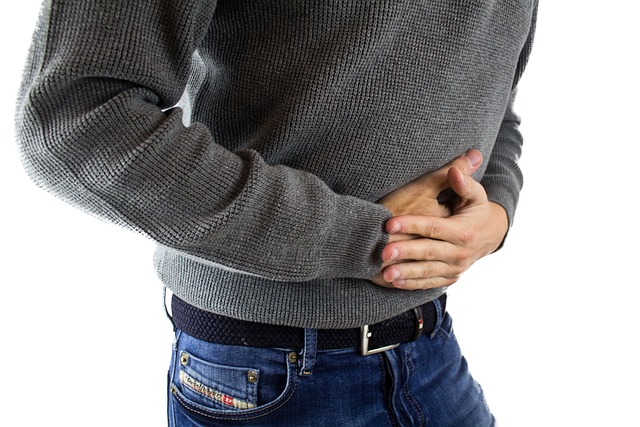 stomach pain 2821941 640